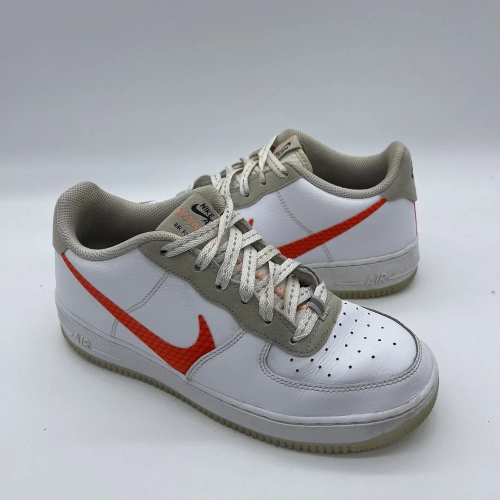 Nike CD7409-100 Air Force 1  LV8 GS Size 7Y / Women's 8.5 Sneakers White/Orange